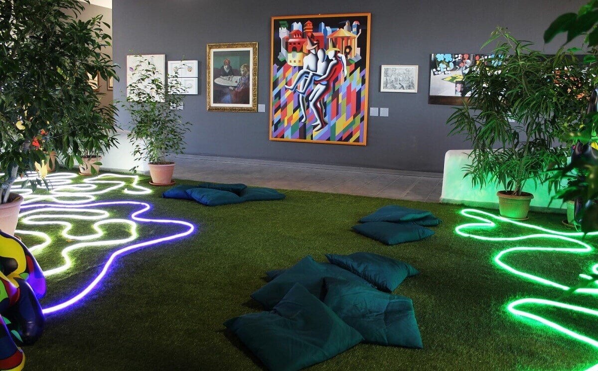 Dal Futurismo all'Arte Virtuale