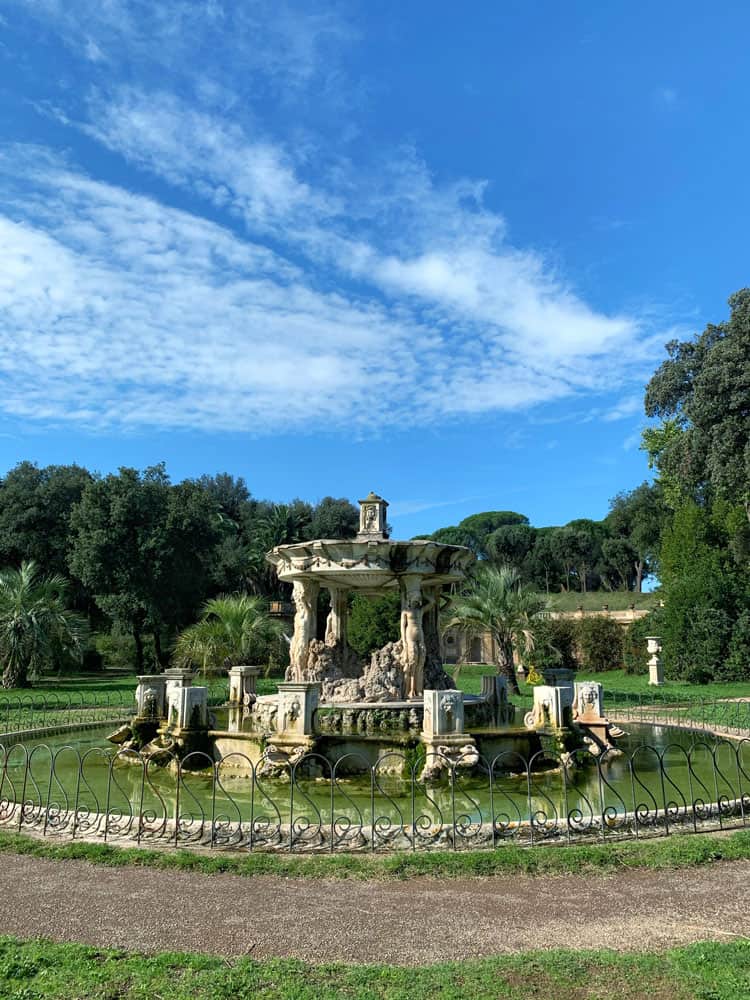 Fontana-del-Cupido-villa-pamphilj-rome