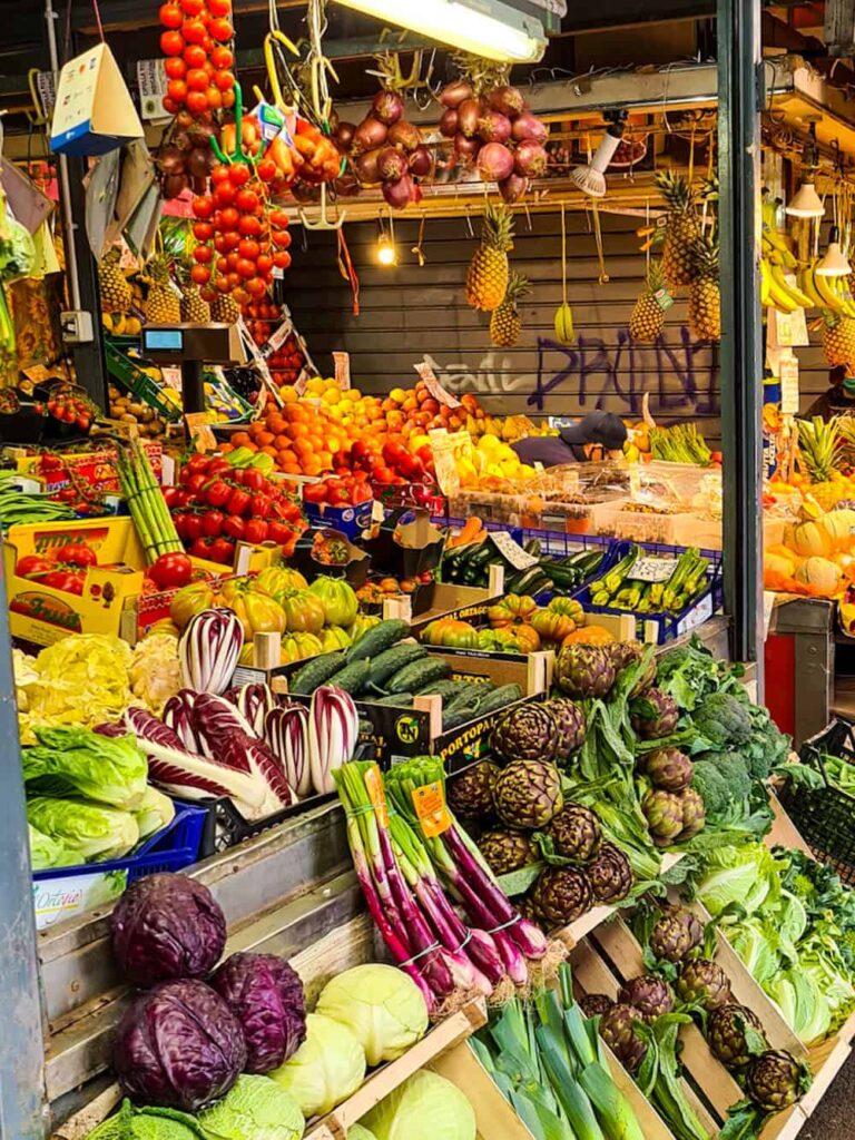 Mercato San Giovanni di Dio, Monteverde