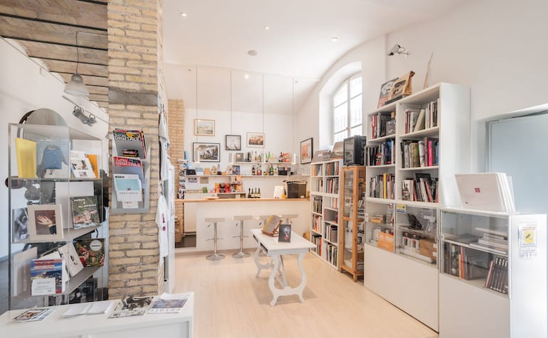 Our selection of the best bookshops in Rome. Rome Bookshops Guide