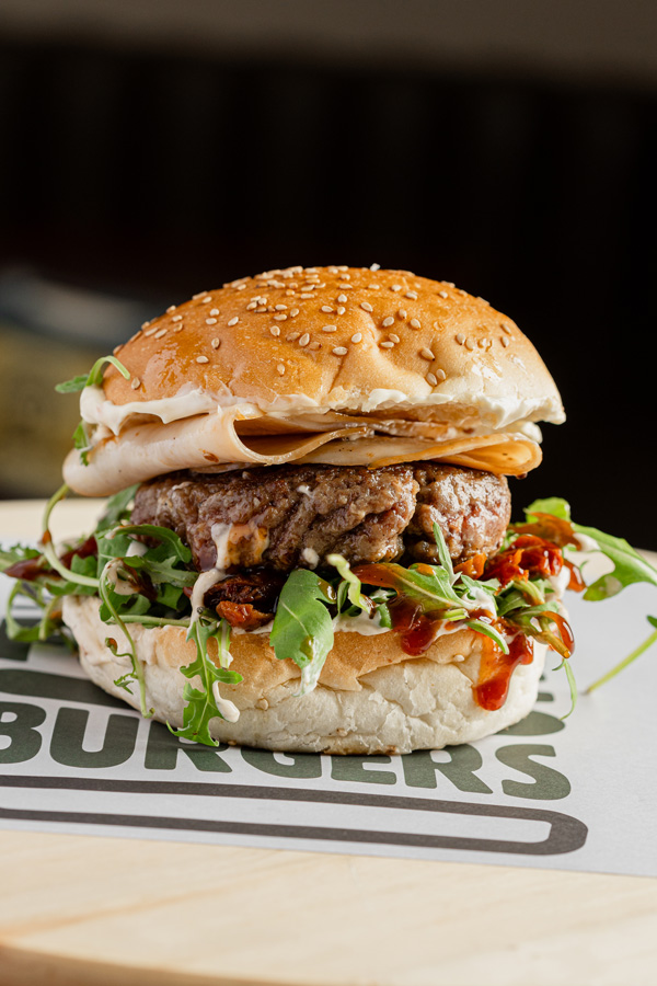 Fonzie Burgers: Kosher Burgers in Rome - Romeing