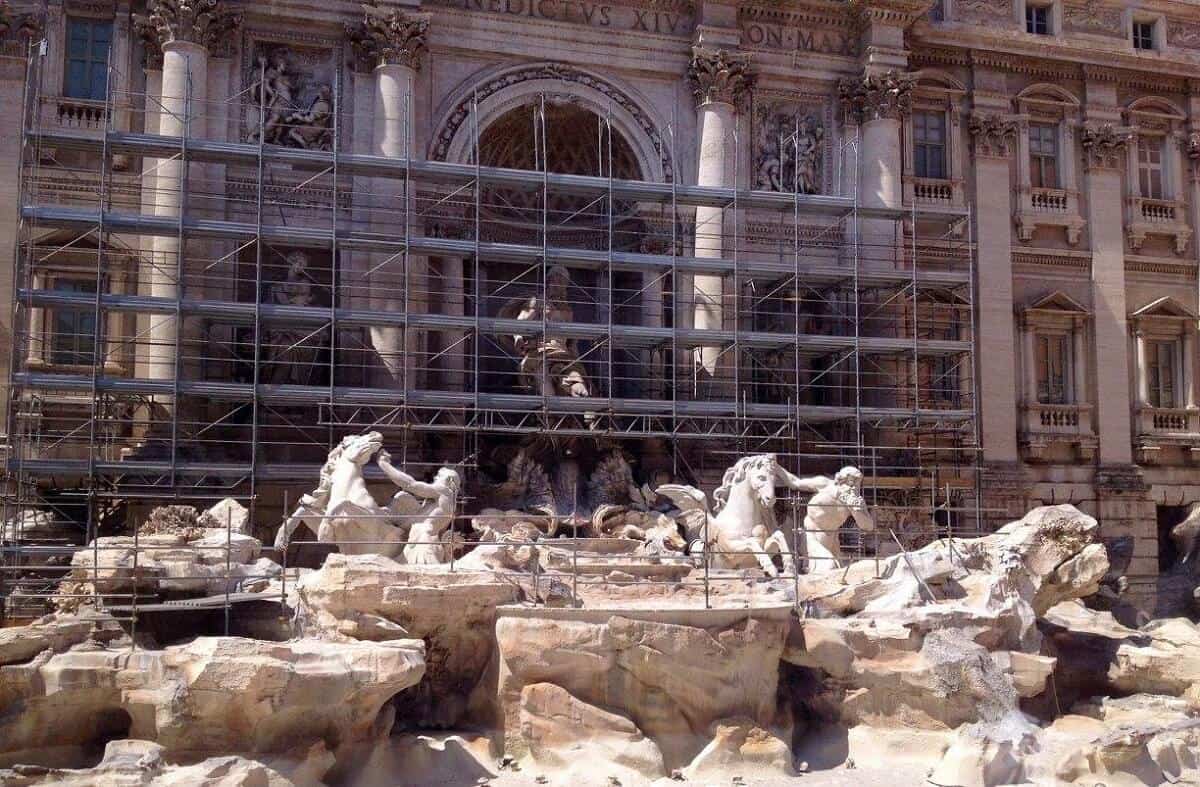 10 Things You Didn't Know about the Trevi Fountain