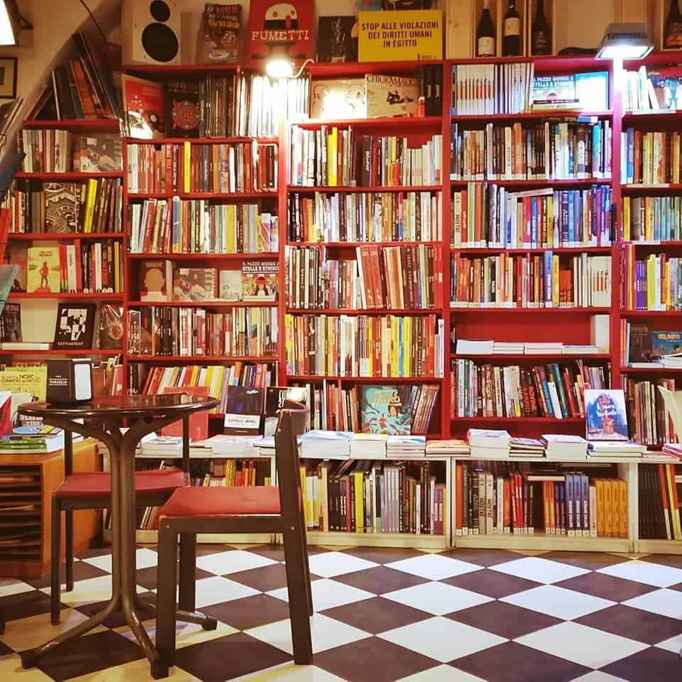 giuda libreria cafe