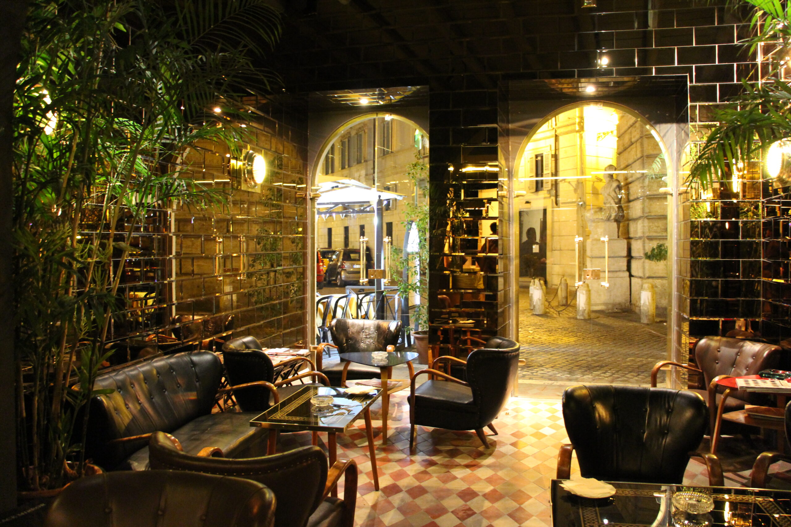 g-bar at the g-rough Rome