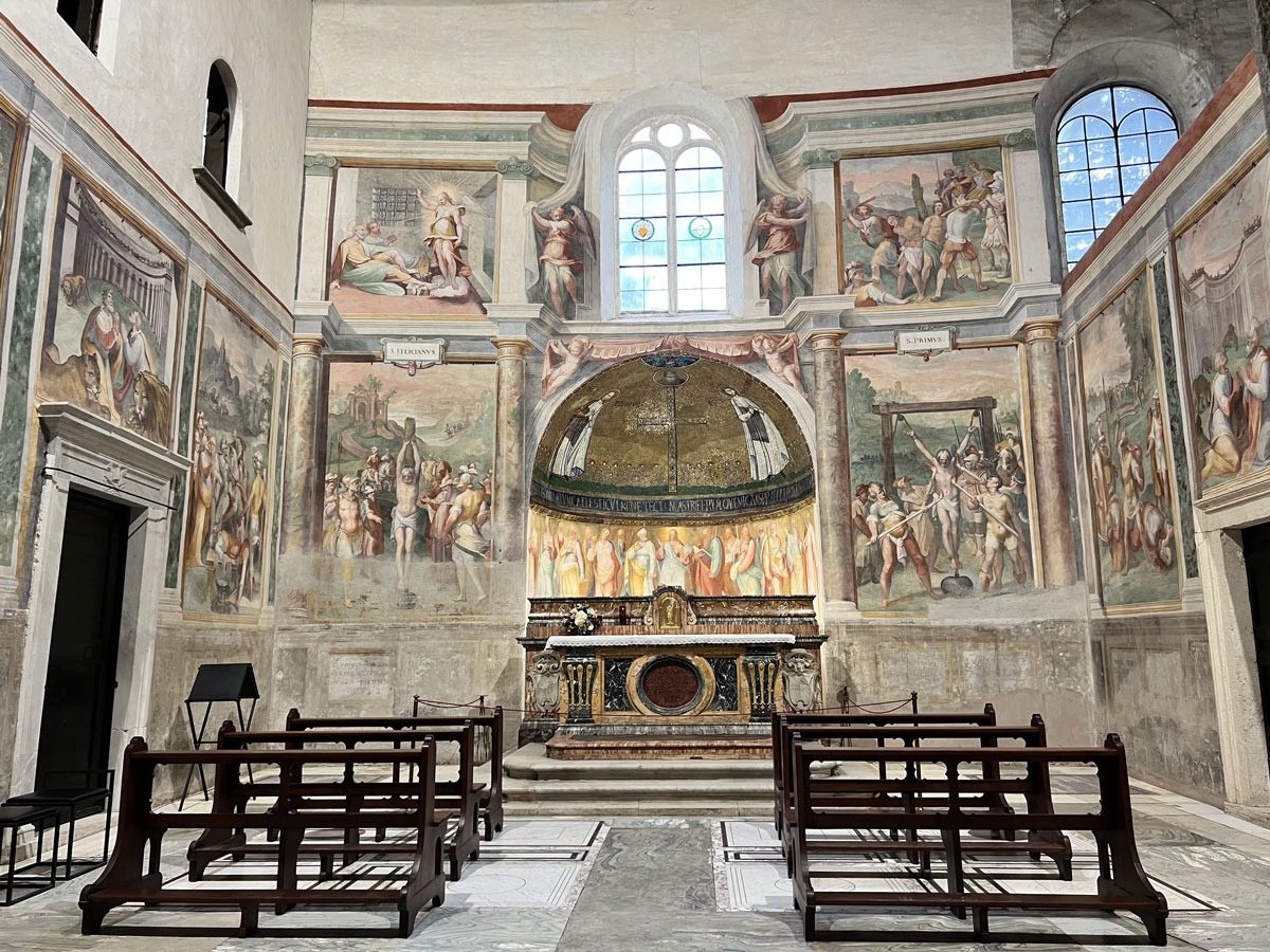 santo-stefano-rotondo-church-in-rome-chapel