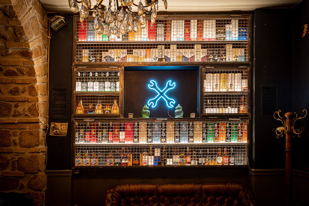 the-race-club-speakeasy-rome