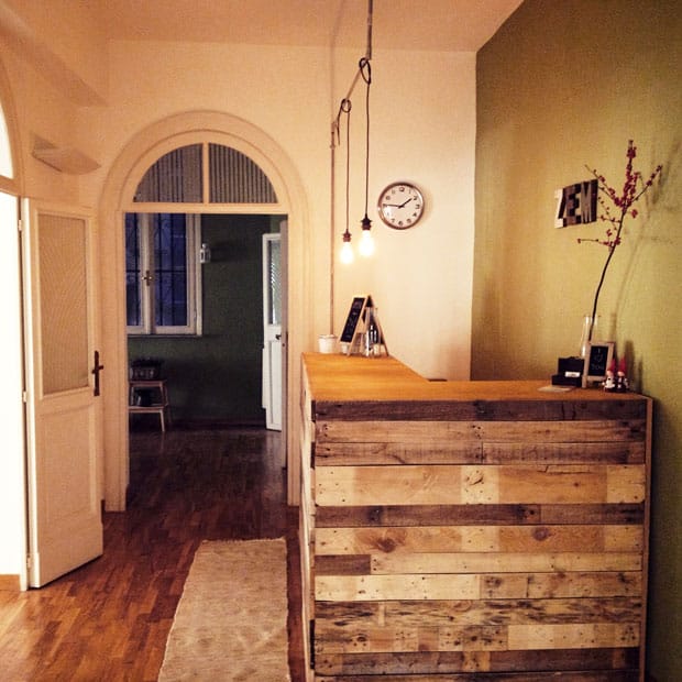 Outdoor yoga classes in Rome