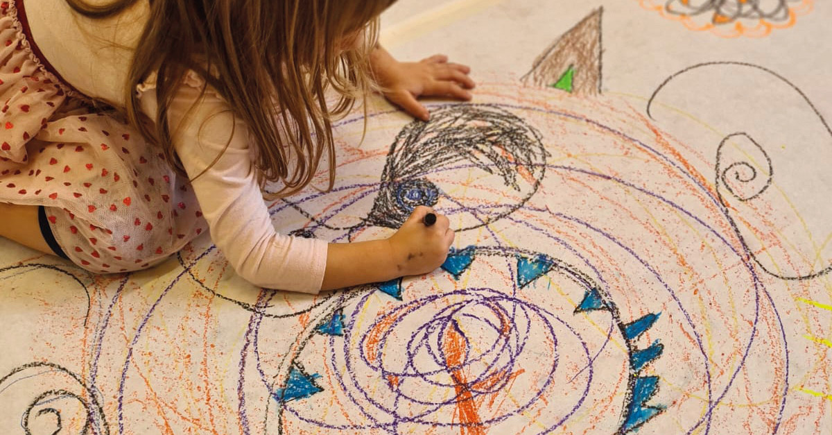 Biblioteca-Sandro-Onofri---Laboratorio-Ponti-di-carta-–-Libri-e-arte-per-la-pace