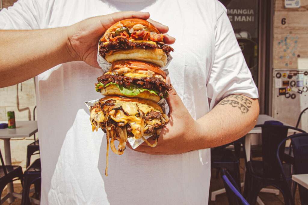 Cheebo: smashburgers e comfort food contemporaneo nel quartiere Est di Roma