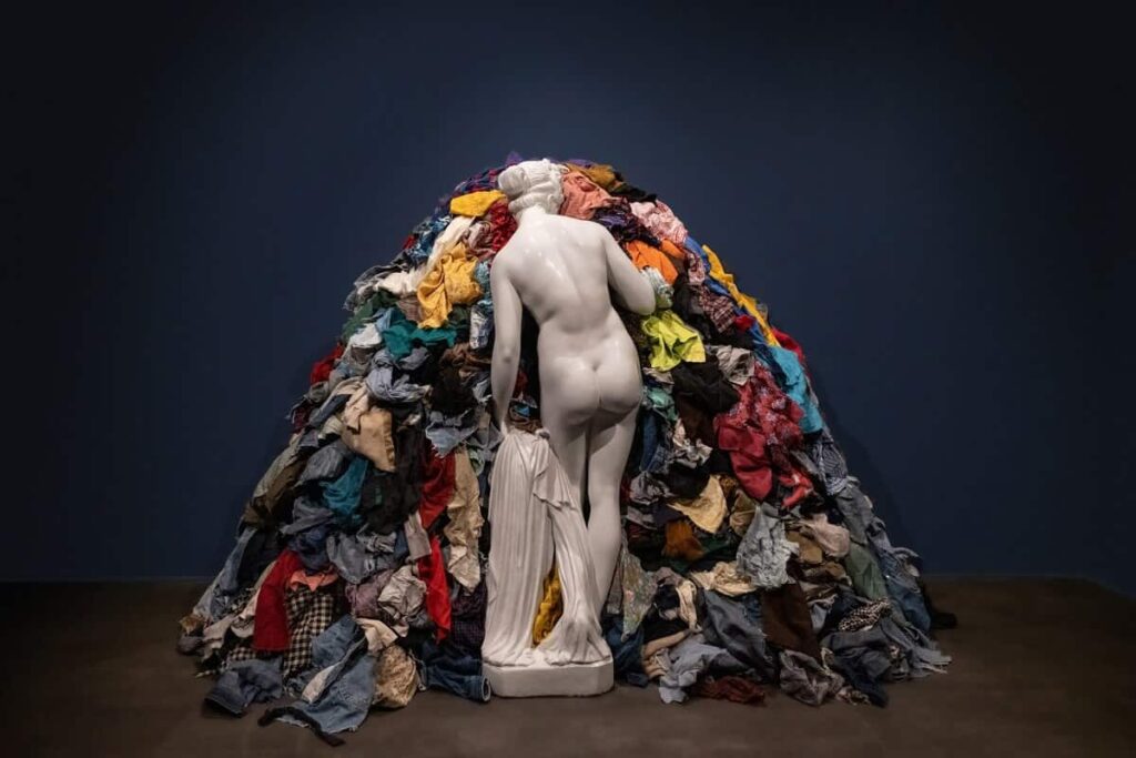 Michelangelo Pistoletto: INFINITY