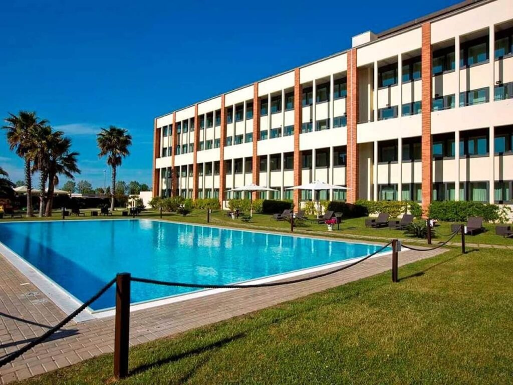 Our guide to hotels and accommodation options near or even inside Rome's main airports, Fiumicino and Ciampino.