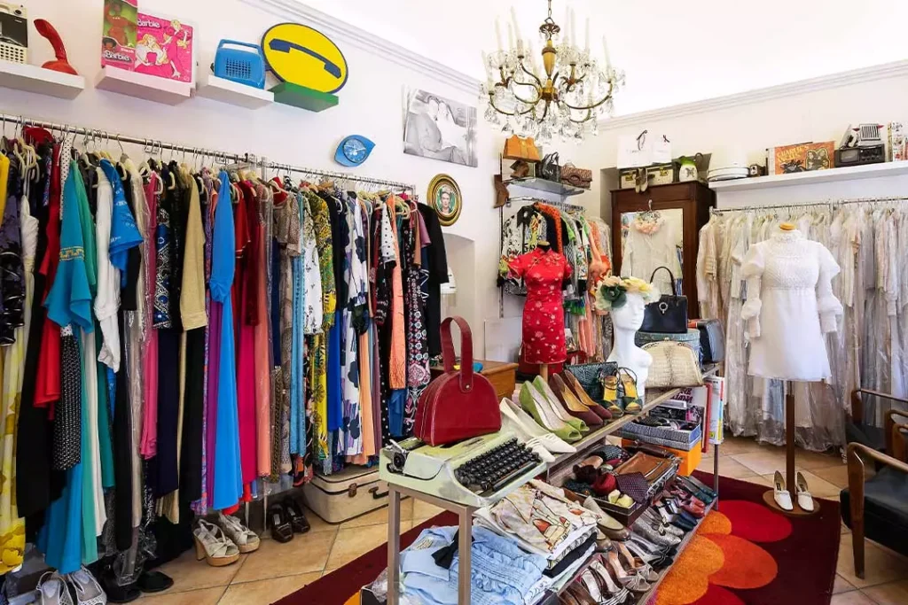 VINTACHIC-vintageshop