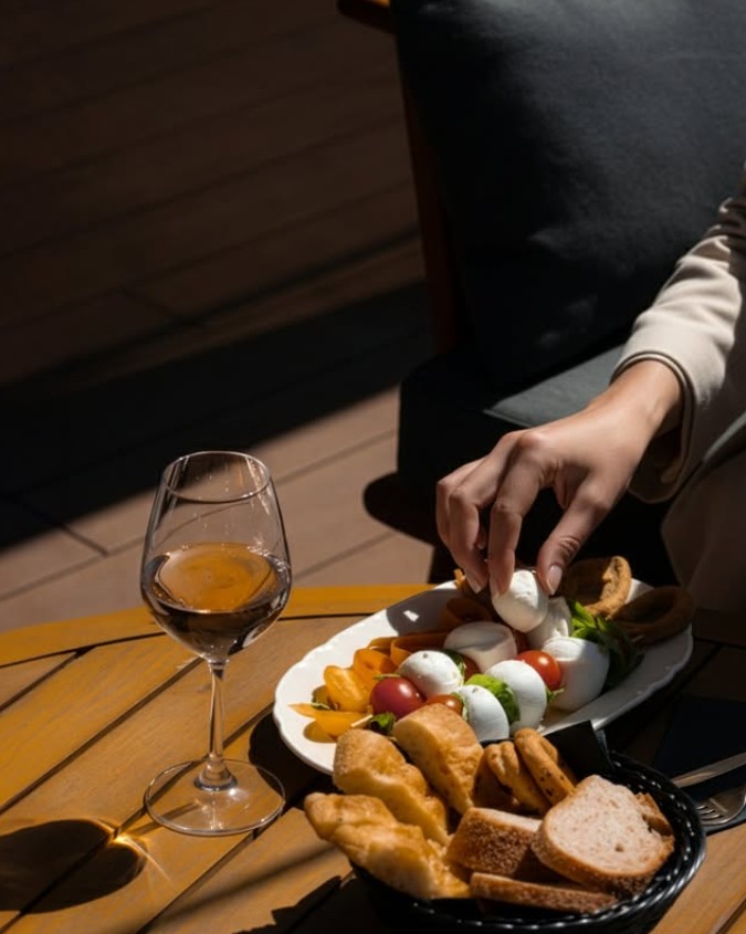 aperitivo throof rome