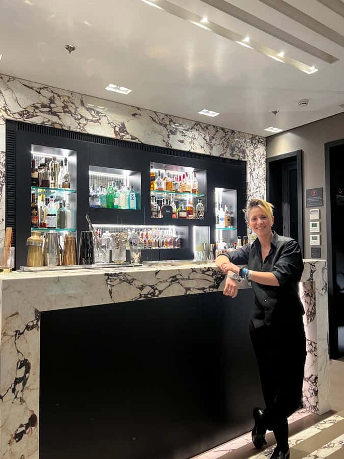 federica-geirola-singer-palace