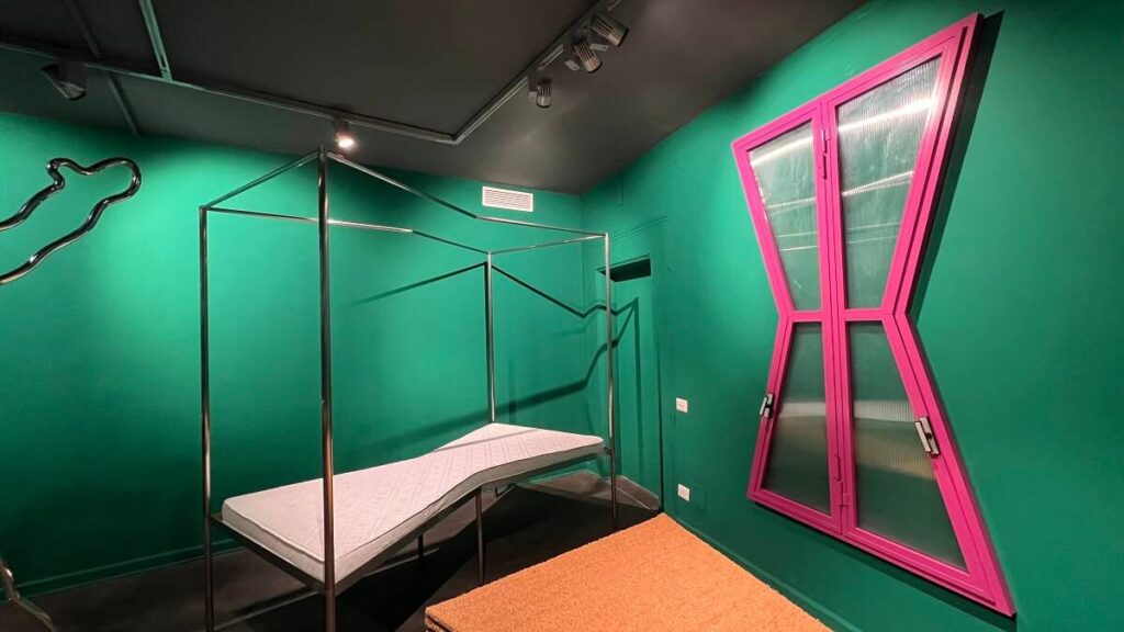 Michelangelo Pistoletto: INFINITY