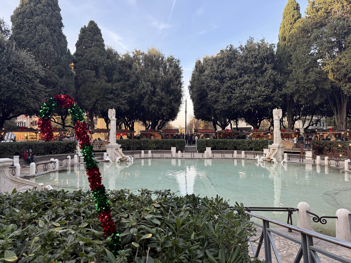 piazza-mazzini-christmas-market