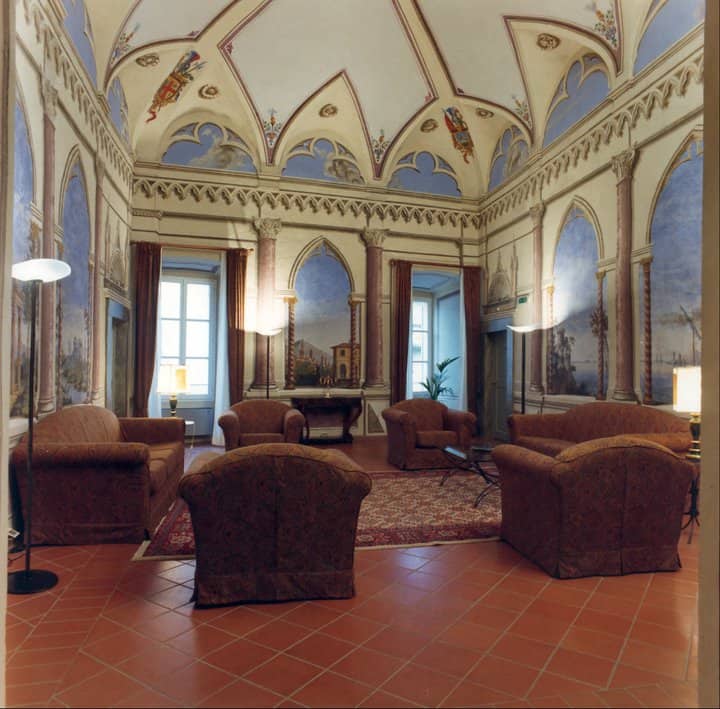 salone affreschi palazzo bocci spello