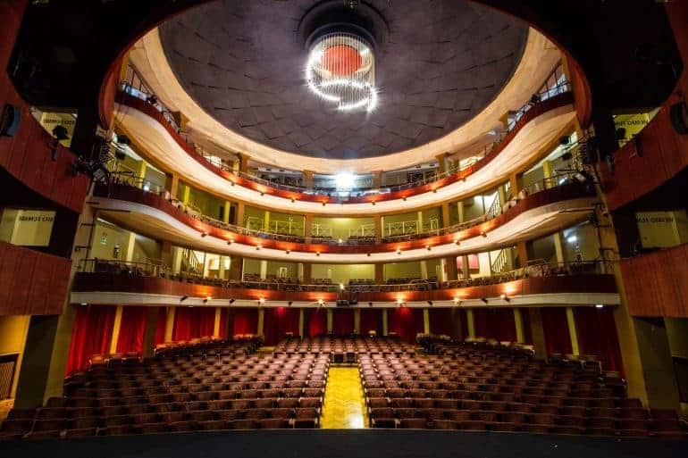 the best theaters and opera houses in rome
